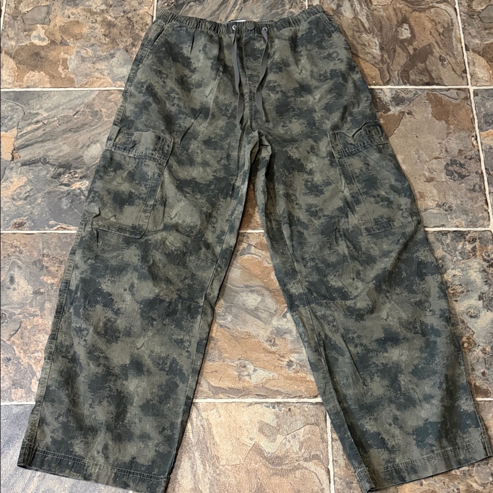 Vanilla Star Olive Camouflage Wide Leg Pants